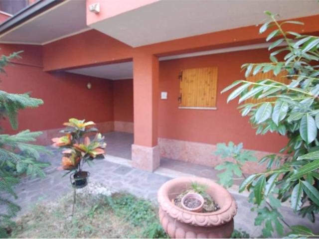 Villa Schiera in vendita a Crocetta-San Lazzaro-Modena Est, Modena