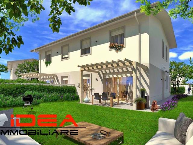 Villa Schiera in vendita a San Faustino-Madonnina-Quattroville, Modena