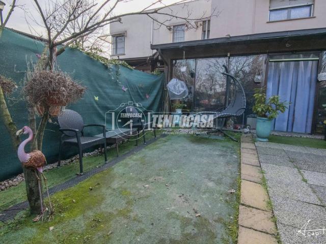 Villa Schiera in vendita a Crocetta-San Lazzaro-Modena Est, Modena