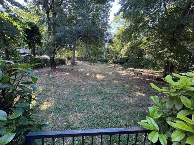 Villa Schiera in vendita a San Faustino-Madonnina-Quattroville, Modena