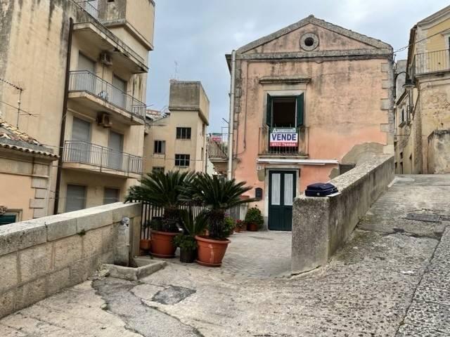 Ville Schiera in vendita a Modica, Modica Alta