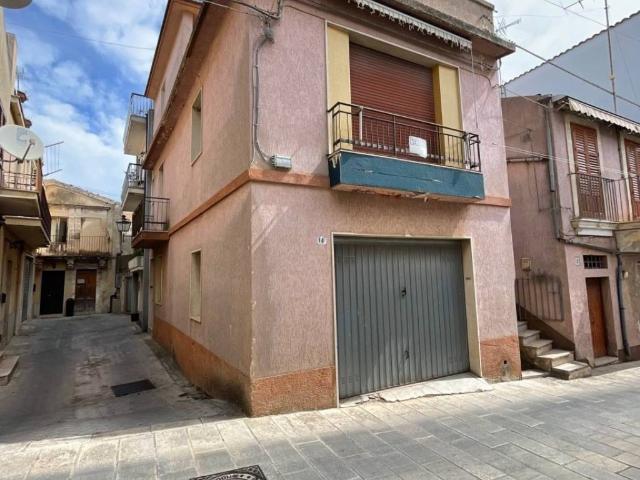 Ville Schiera in vendita a Modica, Modica Alta