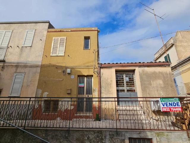 Ville Schiera in vendita a Modica, Modica Alta