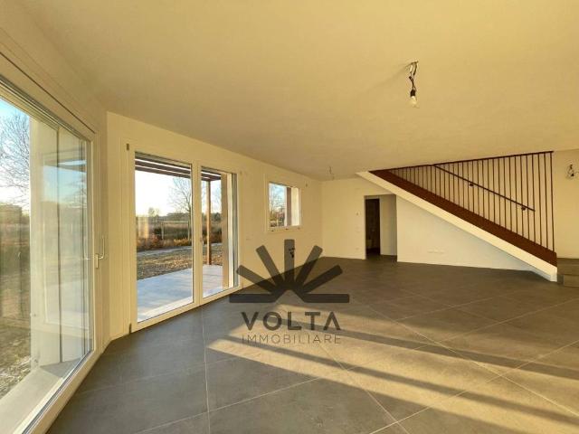 Villa Schiera in vendita a Mogliano Veneto, Veneto