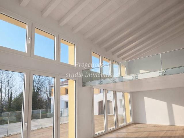 Villa Schiera in vendita a Mogliano Veneto, Veneto