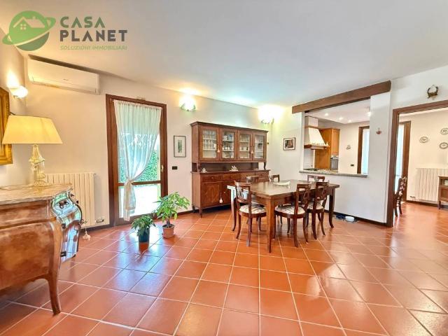 Villa Schiera in vendita a Campocroce, Mogliano Veneto