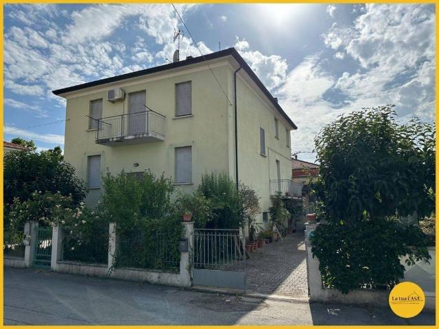 Villa Schiera in vendita a Molinella, Reggio Emilia