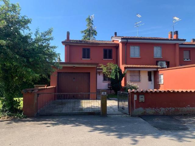 Villa Schiera in vendita a Molinella, Reggio Emilia