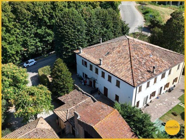 Villa Schiera in vendita a Alberino, Molinella