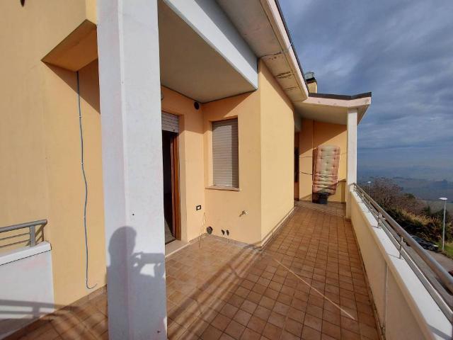 Villa Schiera in vendita a Villagrande, Marche