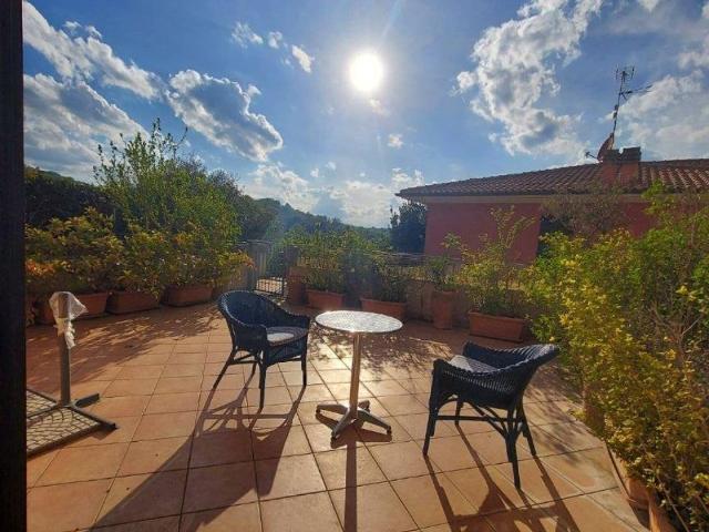 Villa Schiera in vendita a Marche, Pesaro E Urbino