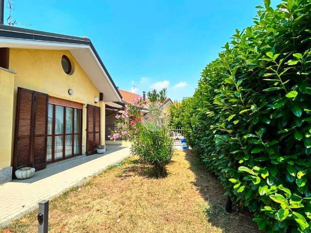 Villa Schiera in vendita a Tagliaferro, Piemonte