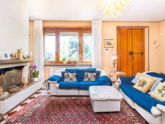 Villa Schiera in vendita a Moriondo, Moncalieri
