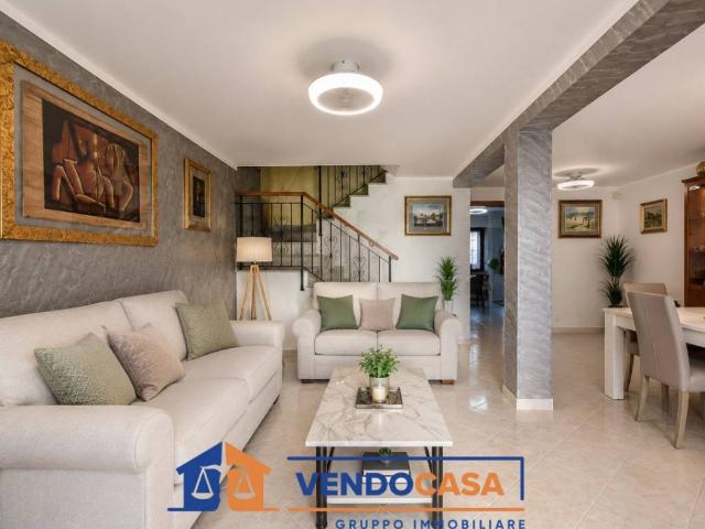 Villa Schiera in vendita a Tagliaferro, Piemonte