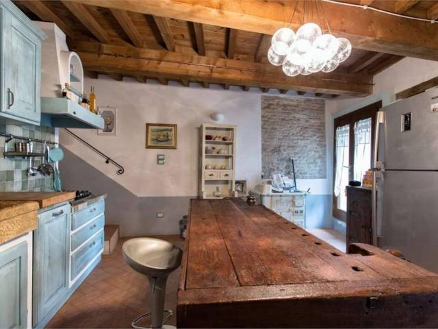 Villa Schiera in vendita a Mondaino, Reggio Emilia