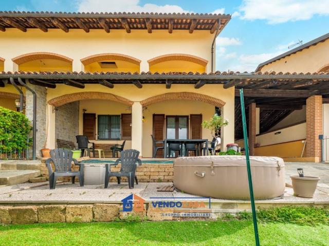 Villa Schiera in vendita a Piemonte, Cuneo