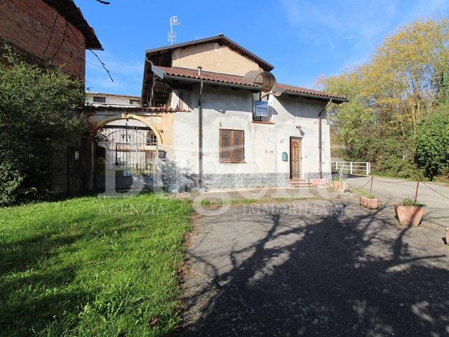 Villa Schiera in vendita a Piemonte, Biella
