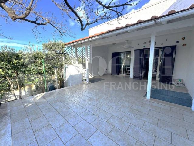 Villa Schiera in vendita a Puglia, Bari