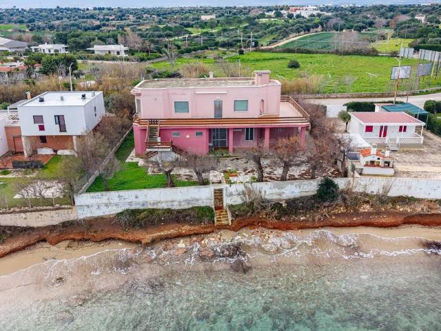 Villa Schiera in vendita a Capitolo, Puglia