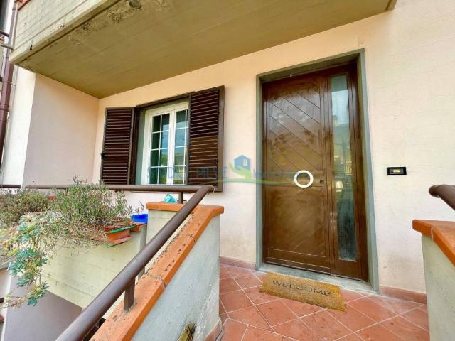 Ville Schiera in vendita a Monsummano Terme, Le Case