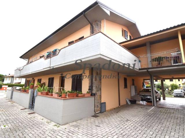 Villa Schiera in vendita a Montevettolini, Toscana