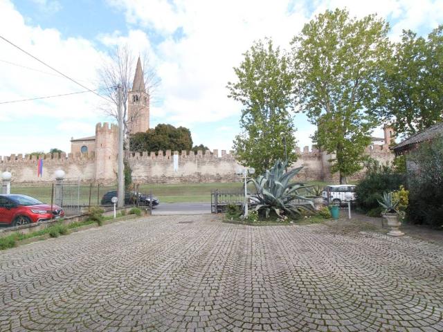 Villa Schiera in vendita a Montagnana, Veneto