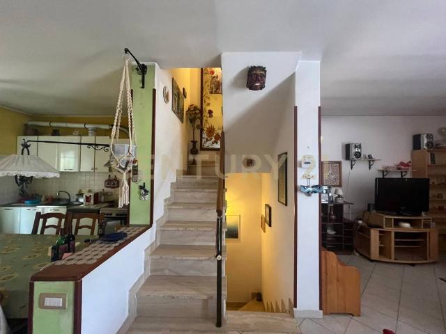 Villa Schiera in vendita a Montalcino, Toscana