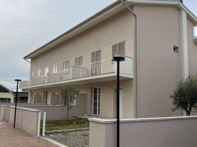 Villa Schiera in vendita a Montale, Toscana