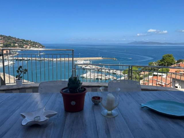 Villa Schiera in vendita a Monte Argentario, Porto Santo Stefano