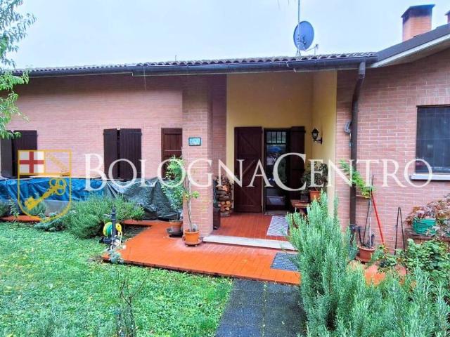 Villa Schiera in vendita a Unione dei comuni Valli del Reno, Lavino e Samoggia, Monte San Pietro