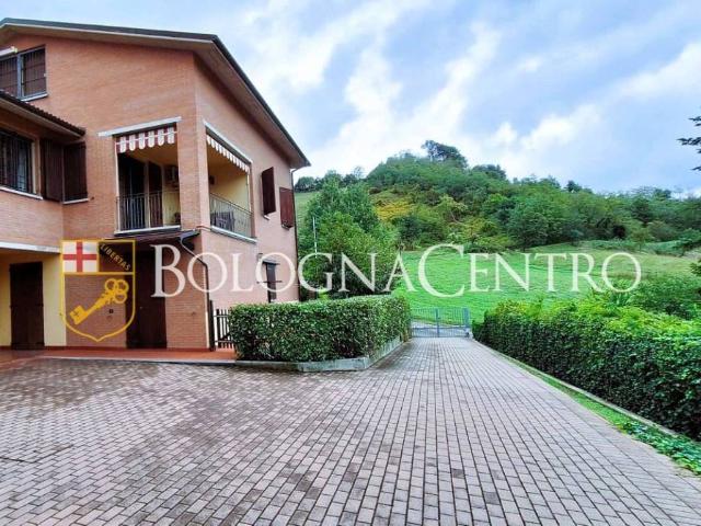 Villa Schiera in vendita a Unione dei comuni Valli del Reno, Lavino e Samoggia, Monte San Pietro