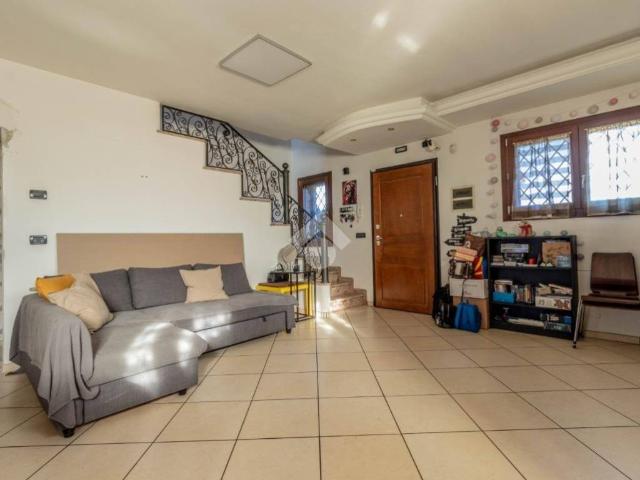 Villa Schiera in vendita a Unione dei comuni Valli del Reno, Lavino e Samoggia, Monte San Pietro