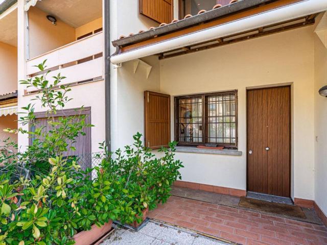 Villa Schiera in vendita a Unione dei comuni Valli del Reno, Lavino e Samoggia, Monte San Pietro