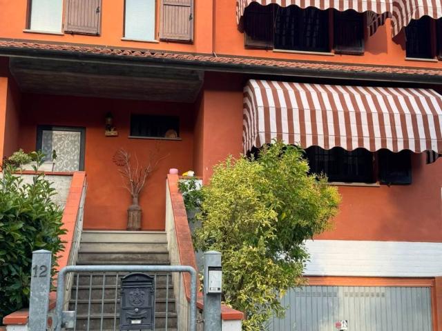 Villa Schiera in vendita a Unione dei comuni Valli del Reno, Lavino e Samoggia, Monte San Pietro