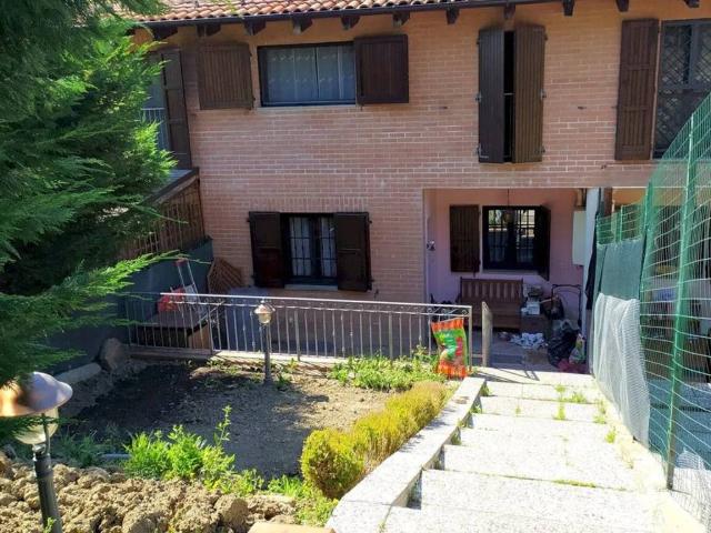 Villa Schiera in vendita a Unione dell'Appennino Bolognese, Marzabotto