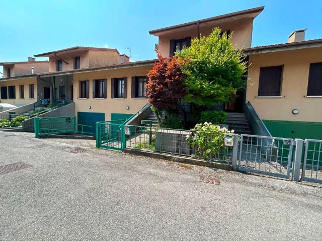 Villa Schiera in vendita a Montebello Vicentino, Veneto