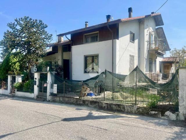 Villa Schiera in vendita a Santa Maria Della Versa, Lombardia
