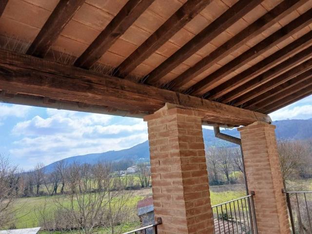 Villa Schiera in vendita a Montecastrilli, Umbria