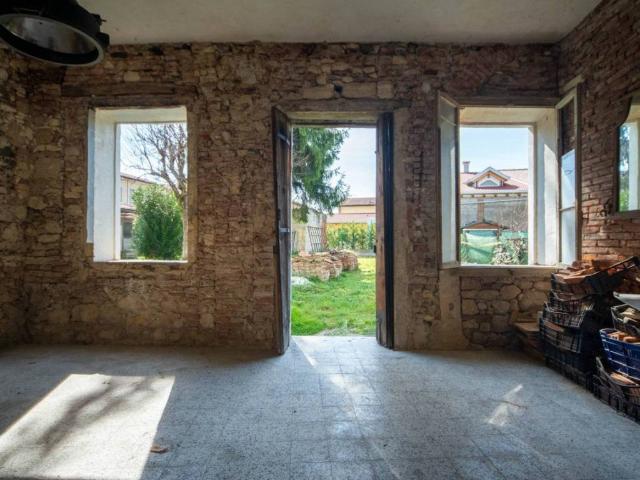 Villa Schiera in vendita a Alte Ceccato, Montecchio Maggiore