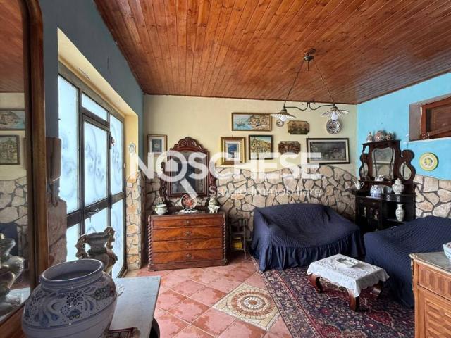 Villa Schiera in vendita a Montecorvino Pugliano, Salerno