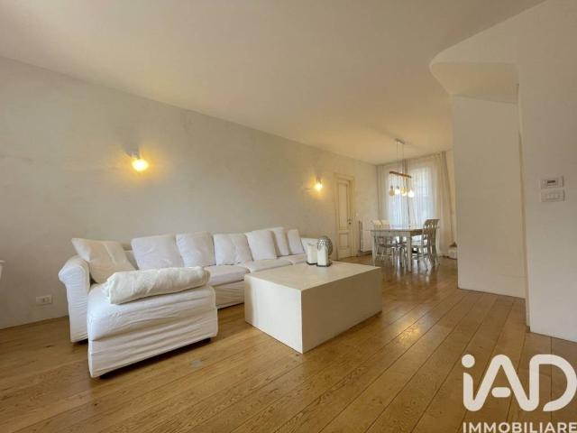 Villa Schiera in vendita a Marche, Macerata