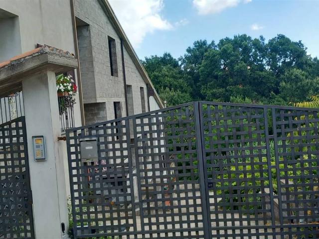 Villa Schiera in vendita a Montefiascone, Lazio