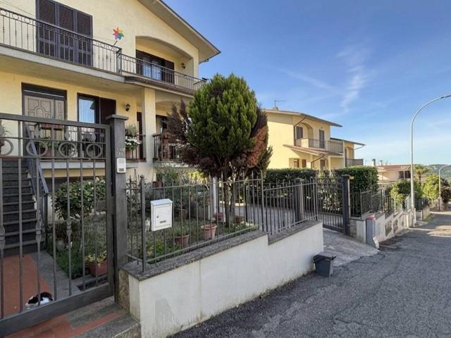 Villa Schiera in vendita a Montefiascone, Lazio