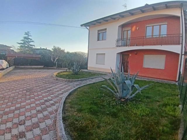 Villa Schiera in vendita a Montefiore Conca, Reggio Emilia