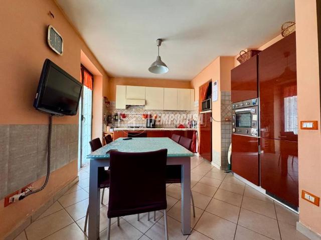 Villa Schiera in vendita a Alvanella, Monteforte Irpino