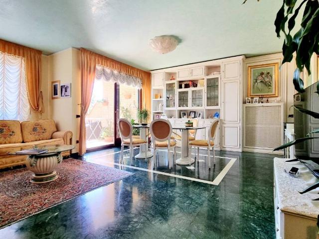 Villa Schiera in vendita a Marche, Fermo