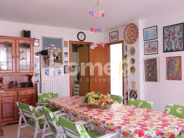 Villa Schiera in vendita a Forcella, Marche