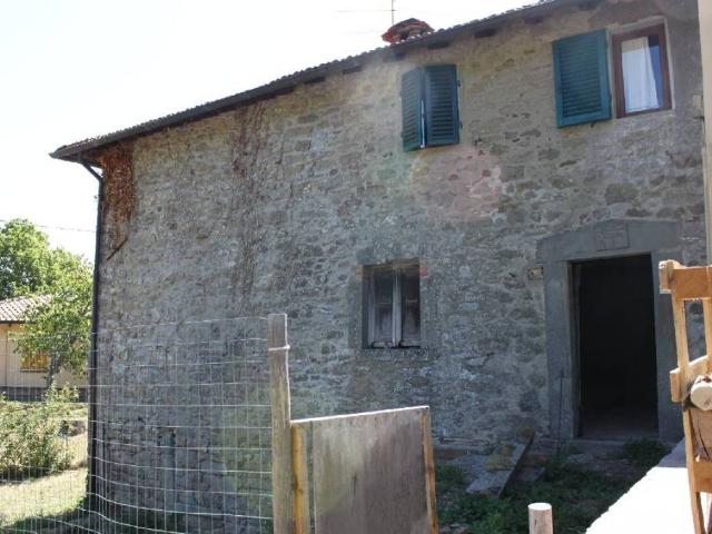 Villa Schiera in vendita a Montemignaio, Toscana