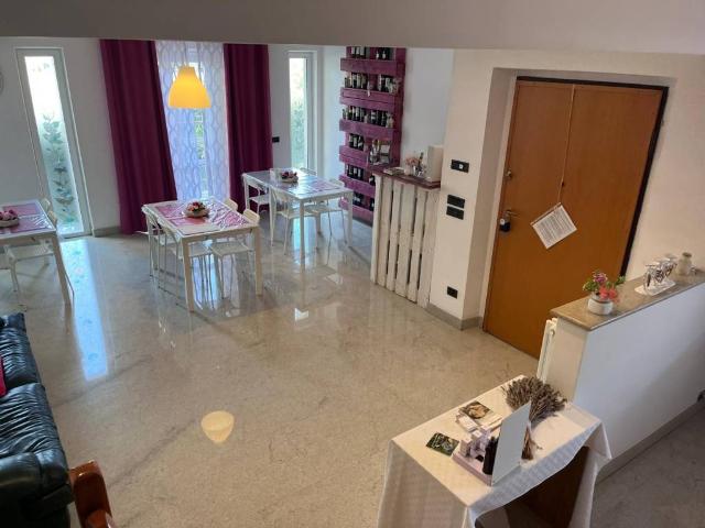 Villa Schiera in vendita a San Donato, Marche