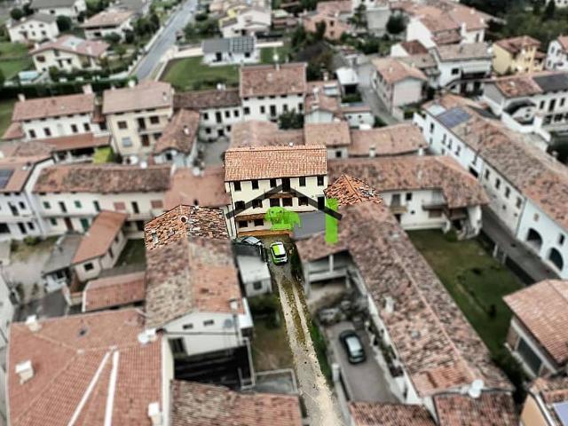 Villa Schiera in vendita a Grizzo / Gris, Montereale Valcellina / Montreâl
